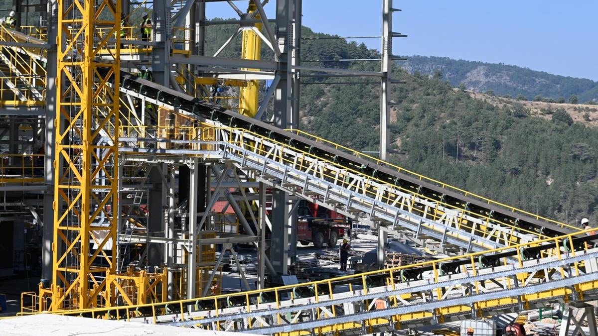 Zorlu Holding 300 bin tonluk altın cevherini sattı: Türkiye'nin milli servetini İngiliz şirket çıkaracak