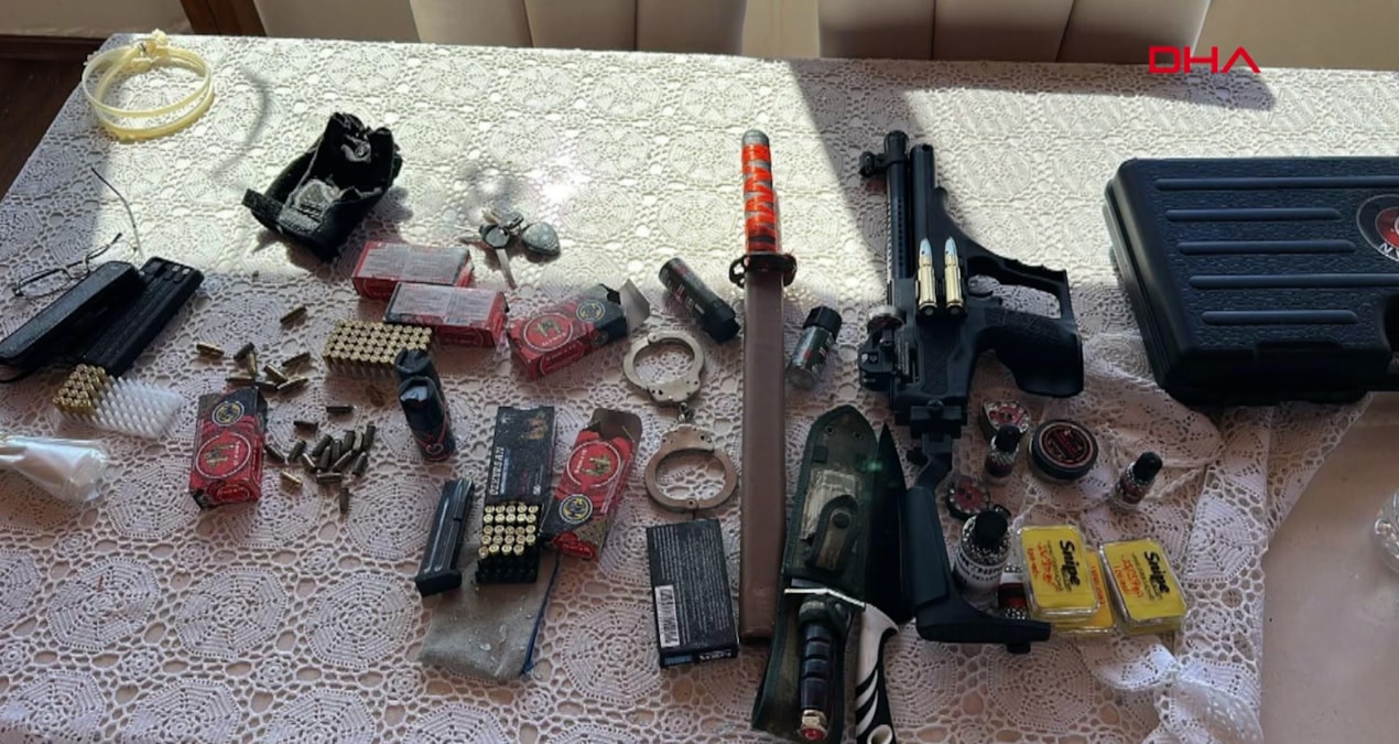Ev sahibini ve eşini öldüren kiracının evinden cephanelik çıktı
