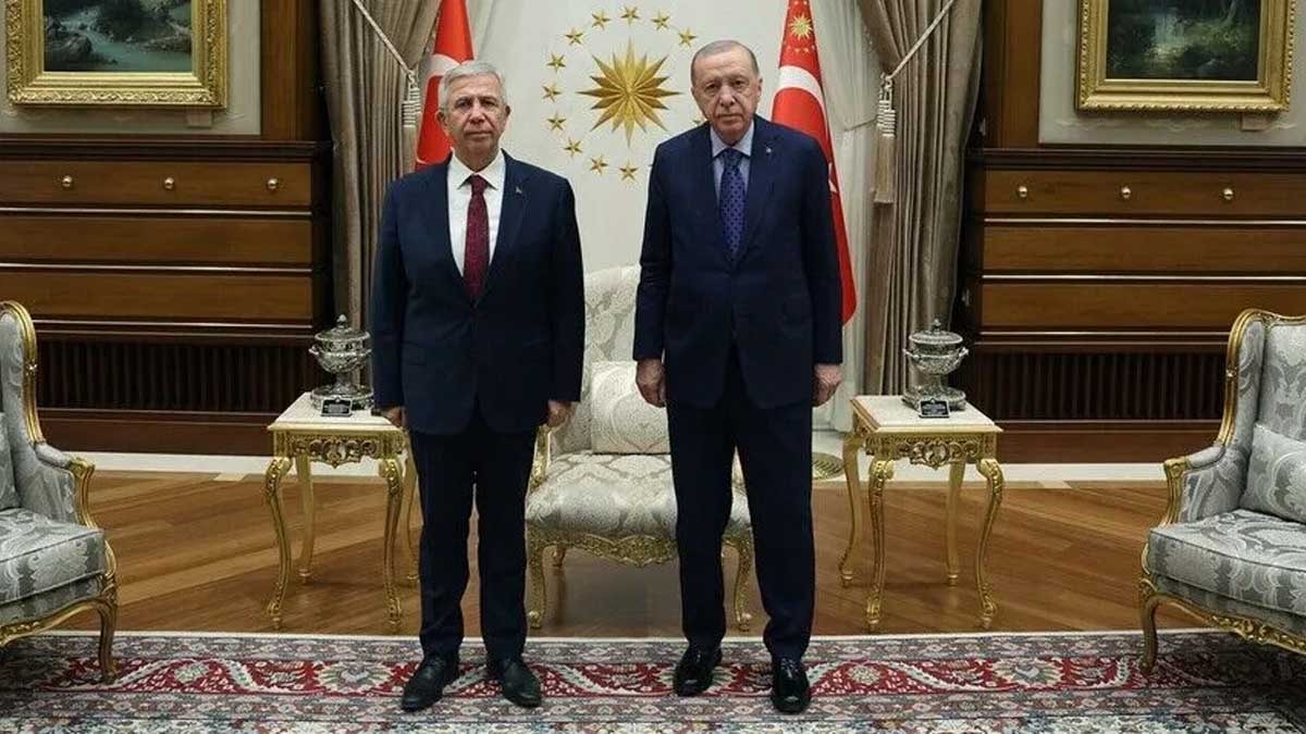 Mansur Yavaş Yeni Parti'ye geçecek mi yoksa AK Parti'ye mi geçiyor? 