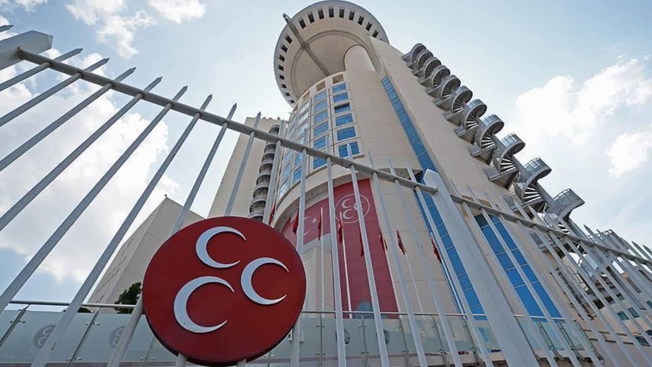 216 bin liralık kira şoku: MHP ilçe başkanlığı için icra takibi
