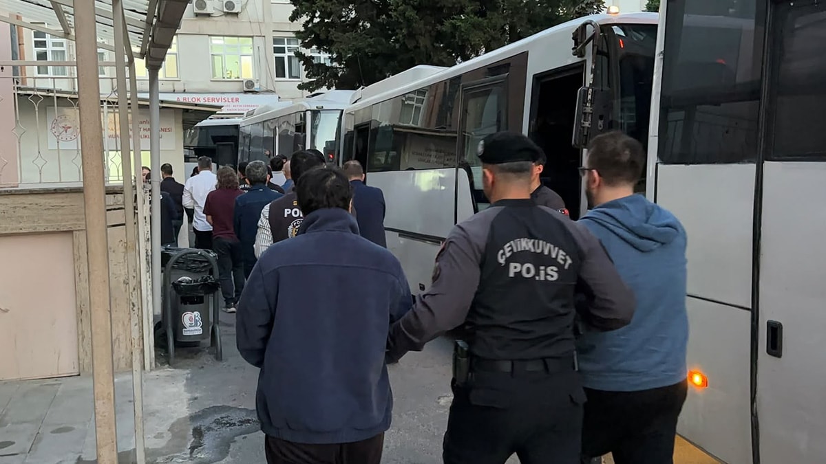 İsrail bağlantılı yönettiği dolandırıcılık ağına operasyon: 191 şüpheli gözaltında