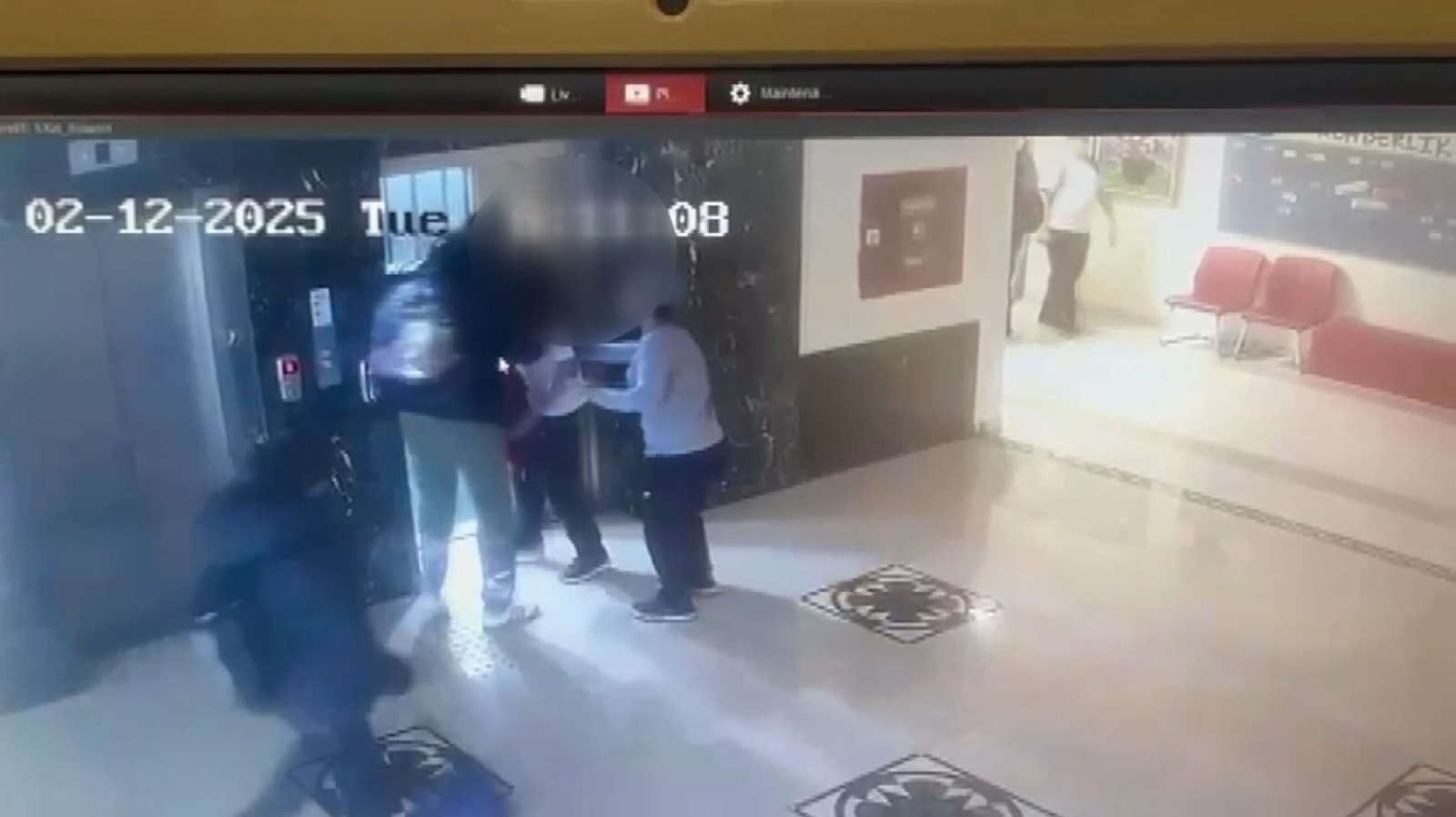 Özel okulda öğrencinin koluna kapı kolu saplandı, soruşturma başlatıldı