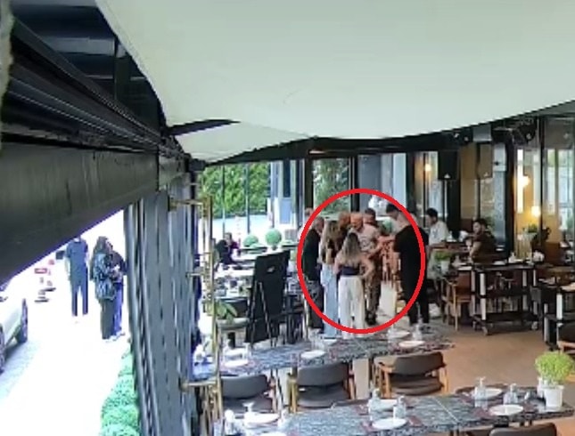 "İyi ki öğrenmişim" dedi, soluk borusu tıkanan adamı Heimlich manevrasıyla kurtardı