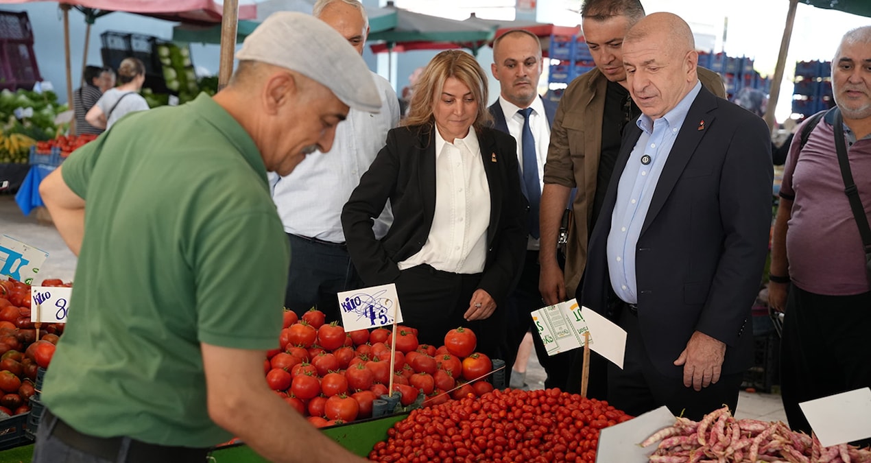 'YENi Parti ile birleşip bizi kurtar başkan!'