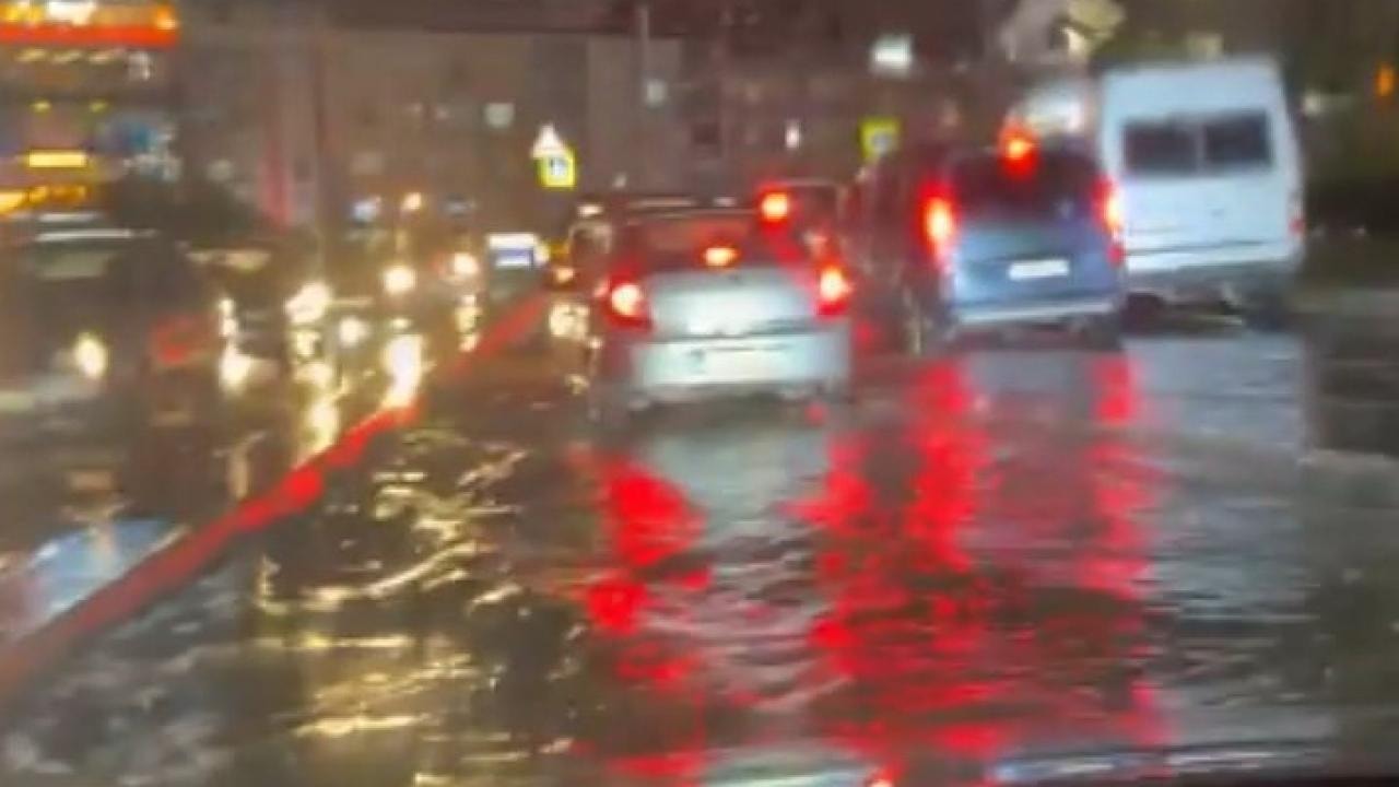AKOM'un uyarılarının ardından İstanbul'da sağanak