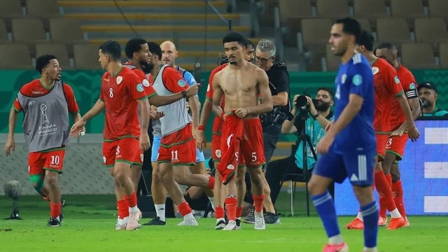 Yeşil sahalarda görülmemiş olay! Formasını çıkardı diye tur kuraya kaldı