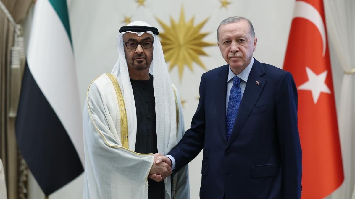 Cumhurbaşkanı Erdoğan, Birleşik Arap Emirlikleri Devlet Başkanı Şeyh Al Nahyan ile telefonda görüştü