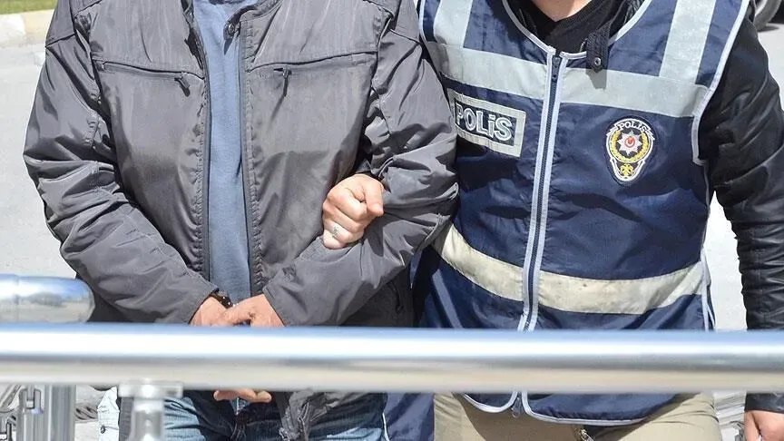2 kız çocuğunun müstehcen görüntülerini yayınlayan 2 kişi tutuklandı