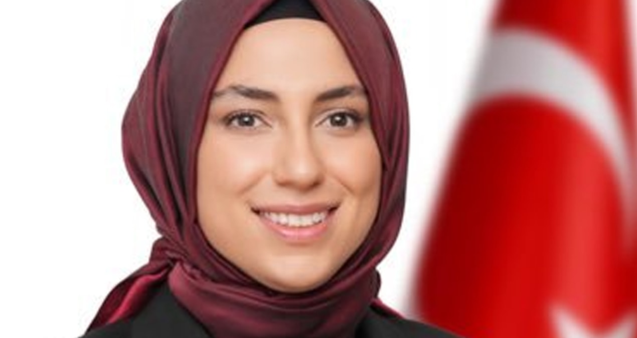 Üsküdar Belediyesi Başkan Yardımcısı CHP’den istifa etti: Seçim öncesi tutuklanmış seçim sonrası ev hapsiyle tahliye edilmişti