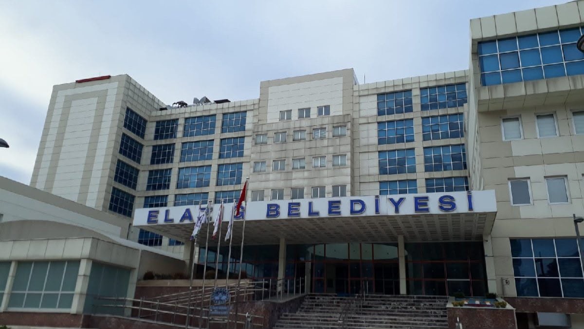 AKP’li belediyede 711 işçiye sendika, en düşük ücret 50 bin TL