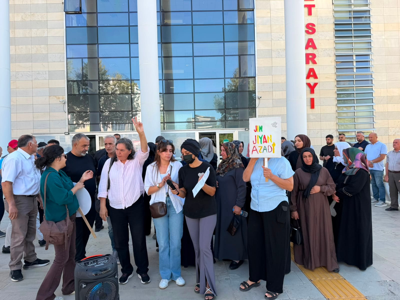 Sümeyye Yıldız davasında adliye karıştı: “Tetiği başka biri çekti”