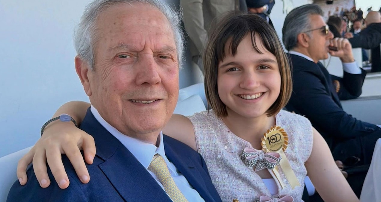 Aziz Yıldırım kızı hakkında konuşan yorumcuya ateş püskürdü