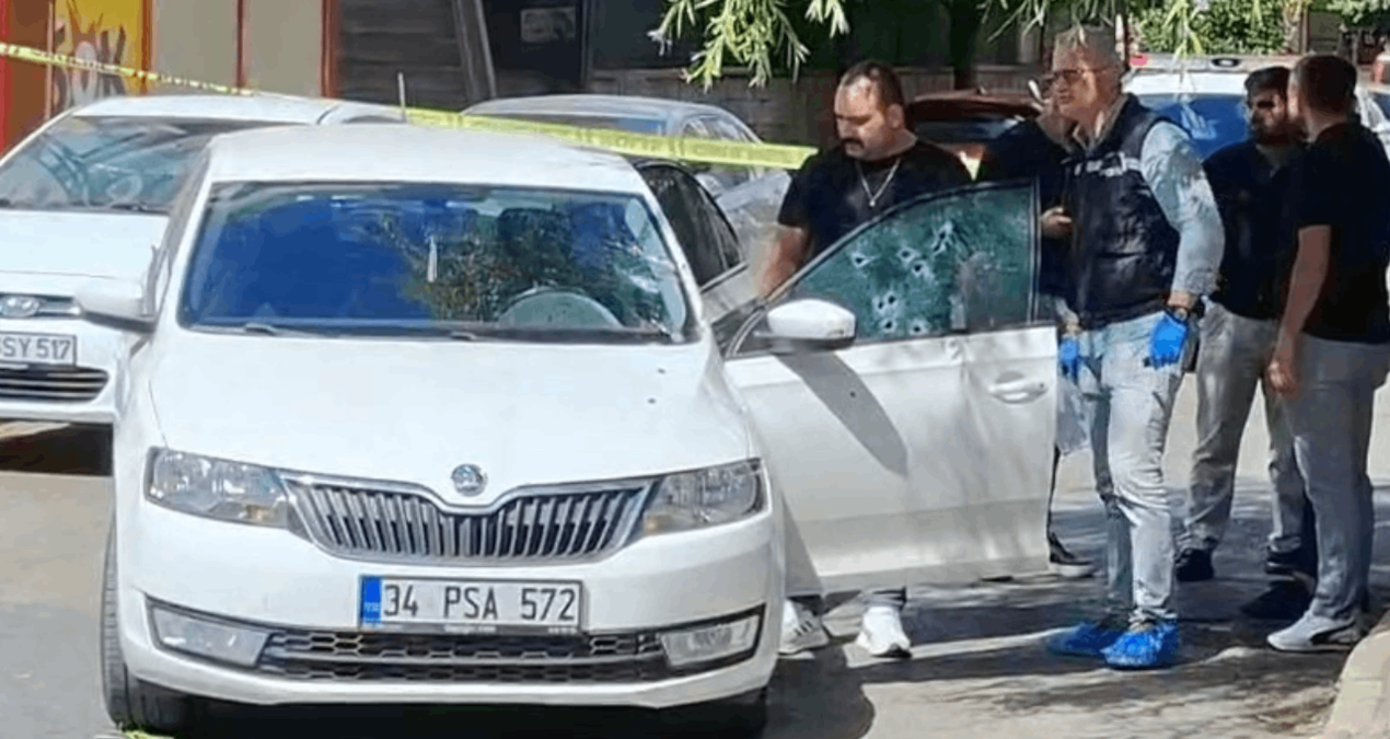 Çekmeköy'de silahlı pusu: Seyir halindeki araçta vurulan sürücü yaşamını yitirdi