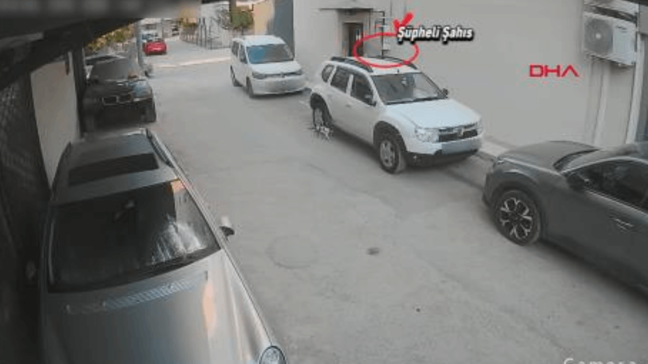 Kendisini MİT görevlisi olarak tanıttı, suçüstü yakalandı