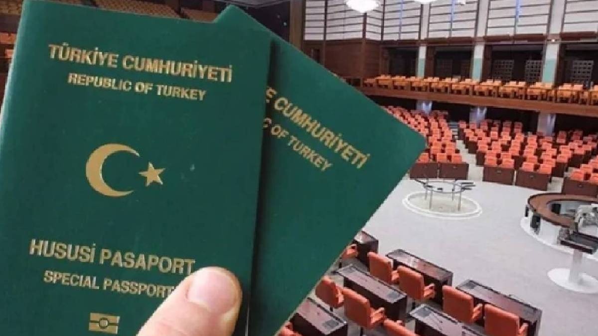 Binlerce çalışanı ilgilendiren karar: Yeşil pasaport düzenlemesi rafa kalktı